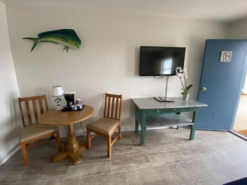 Wachapreague Inn - Motel Rooms Экстерьер фото